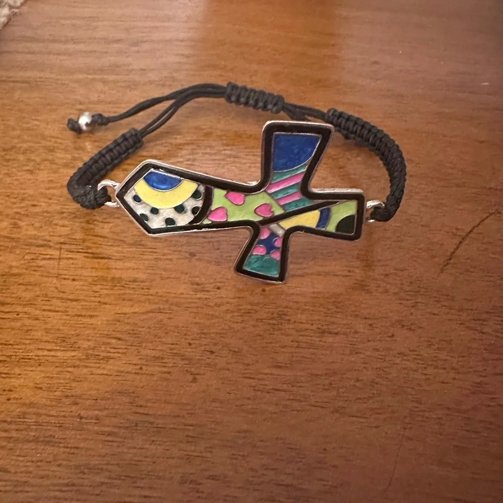 Cross Bracelet (Adjustable)